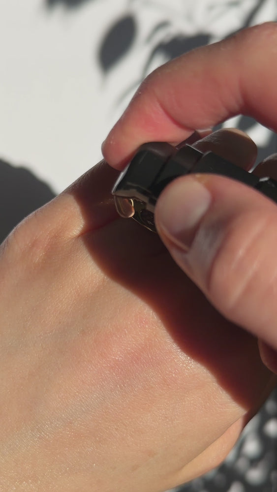 
                  
                    Load and play video in Gallery viewer, Day And Night Set
                  
                